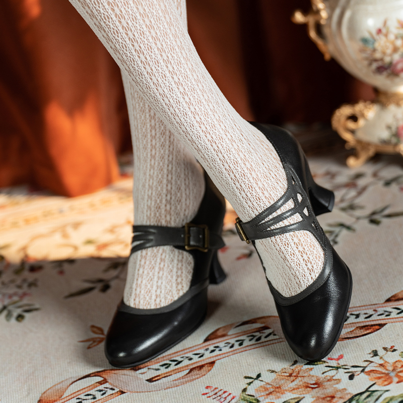 复古玛丽珍鞋黑色