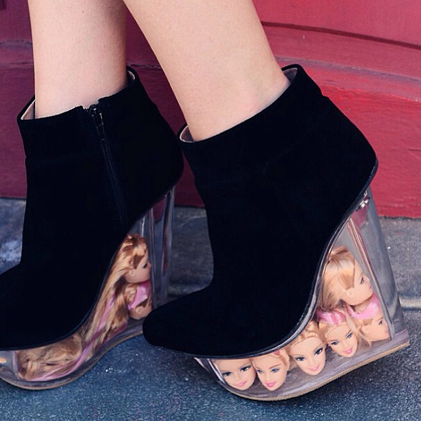 JEFFREYCAMPBELL-ICY with doll