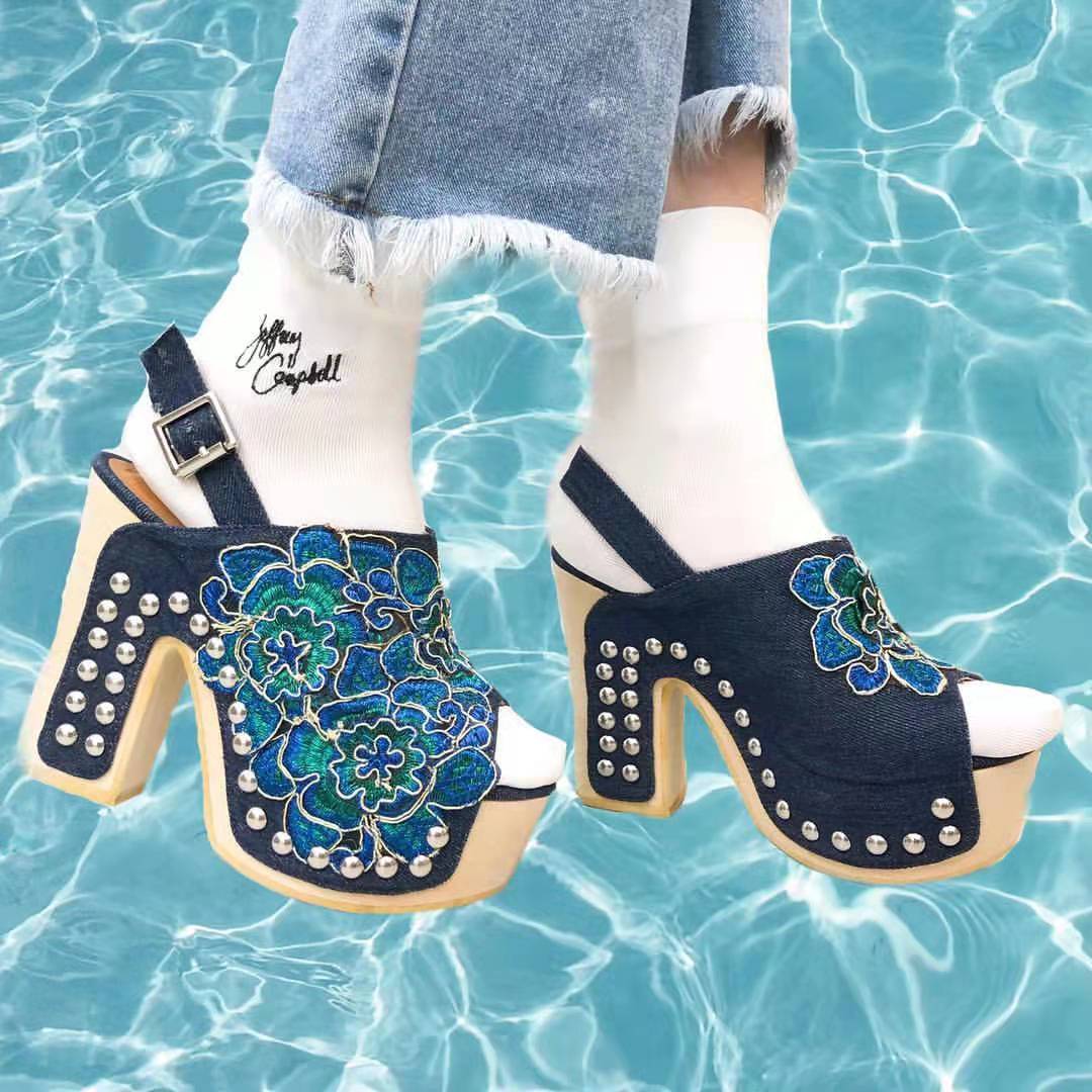 圆木厚底女装鞋