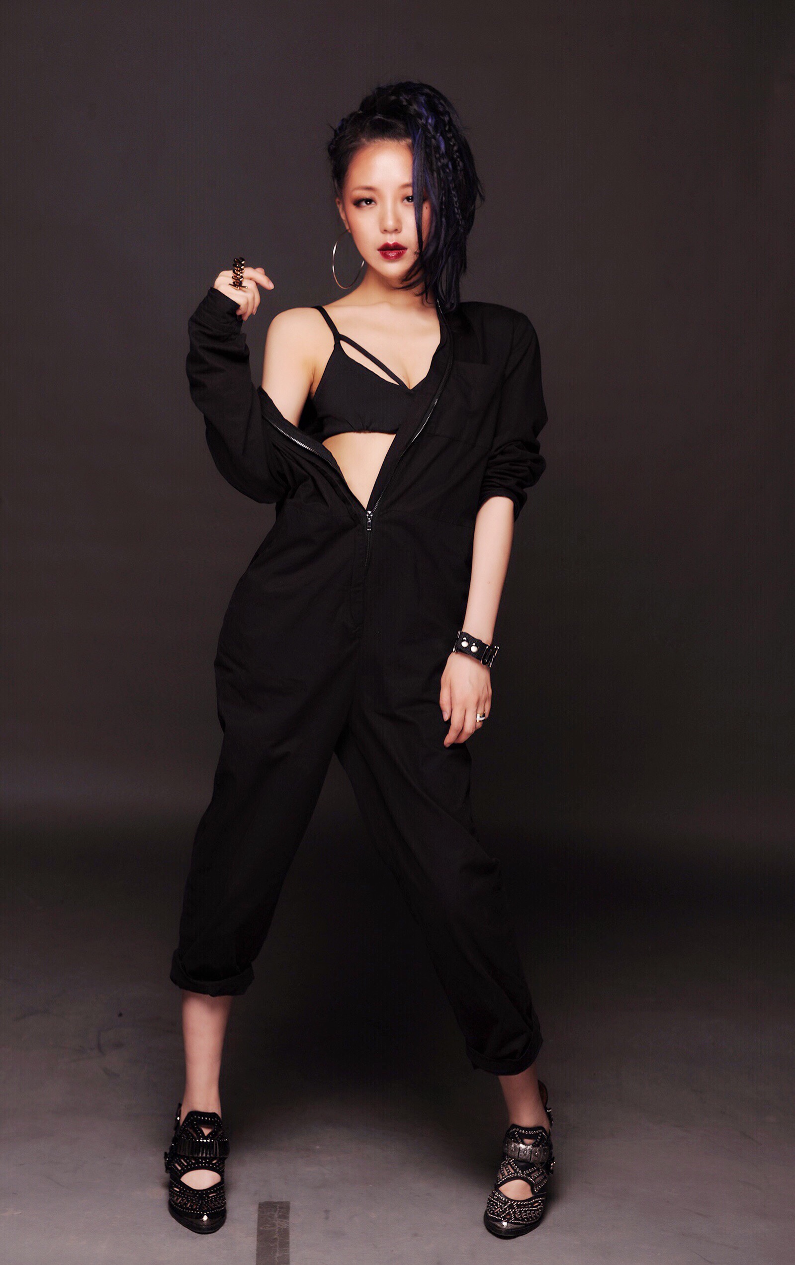 JC-GIRL--明星款--黑色钉钉靴