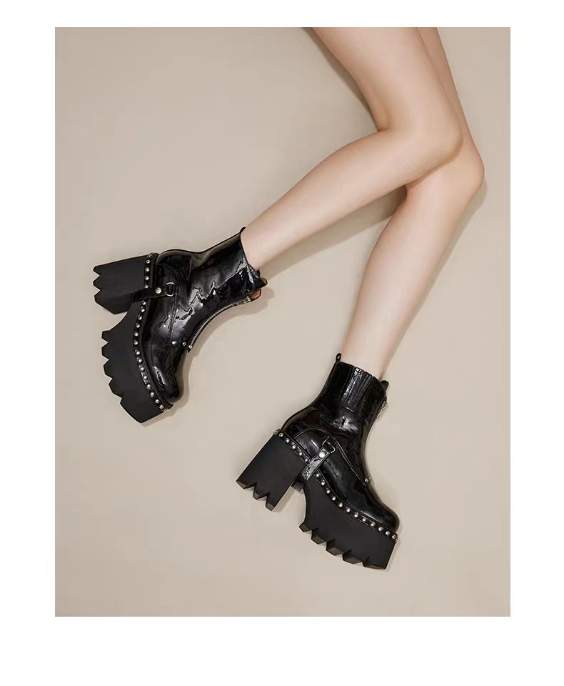 粗跟增高时装女靴